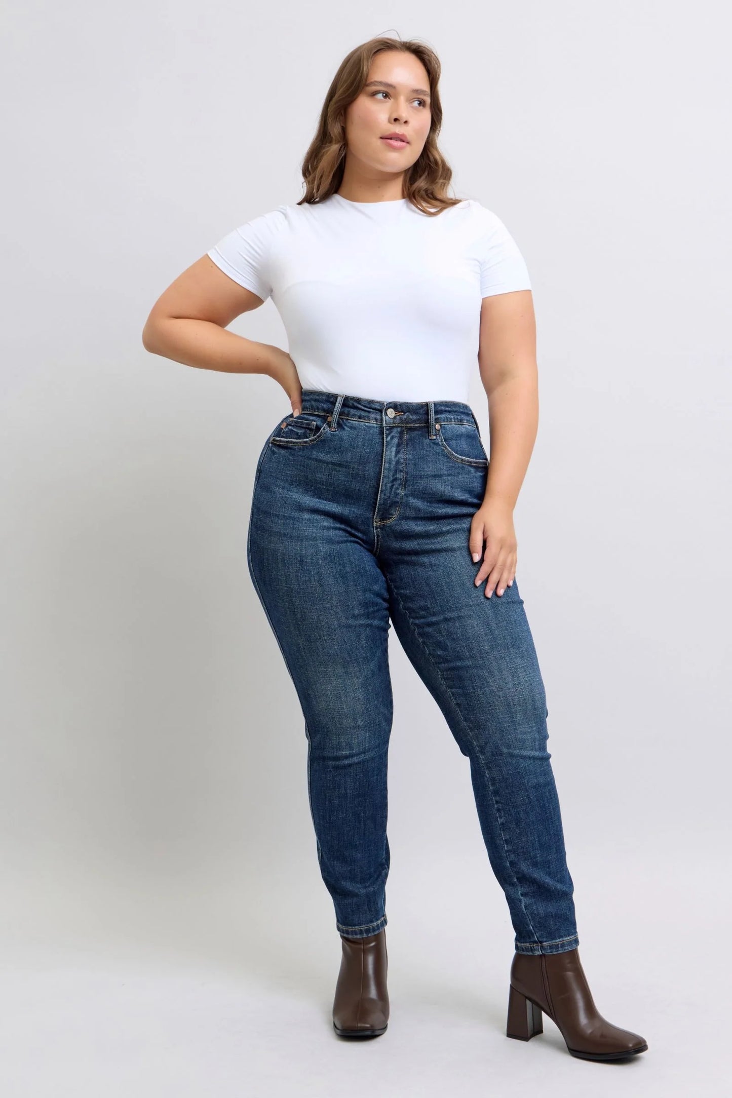Judy Blue Mid-Rise Tummy Control Vintage Wash Skinny Jeans (Plus)