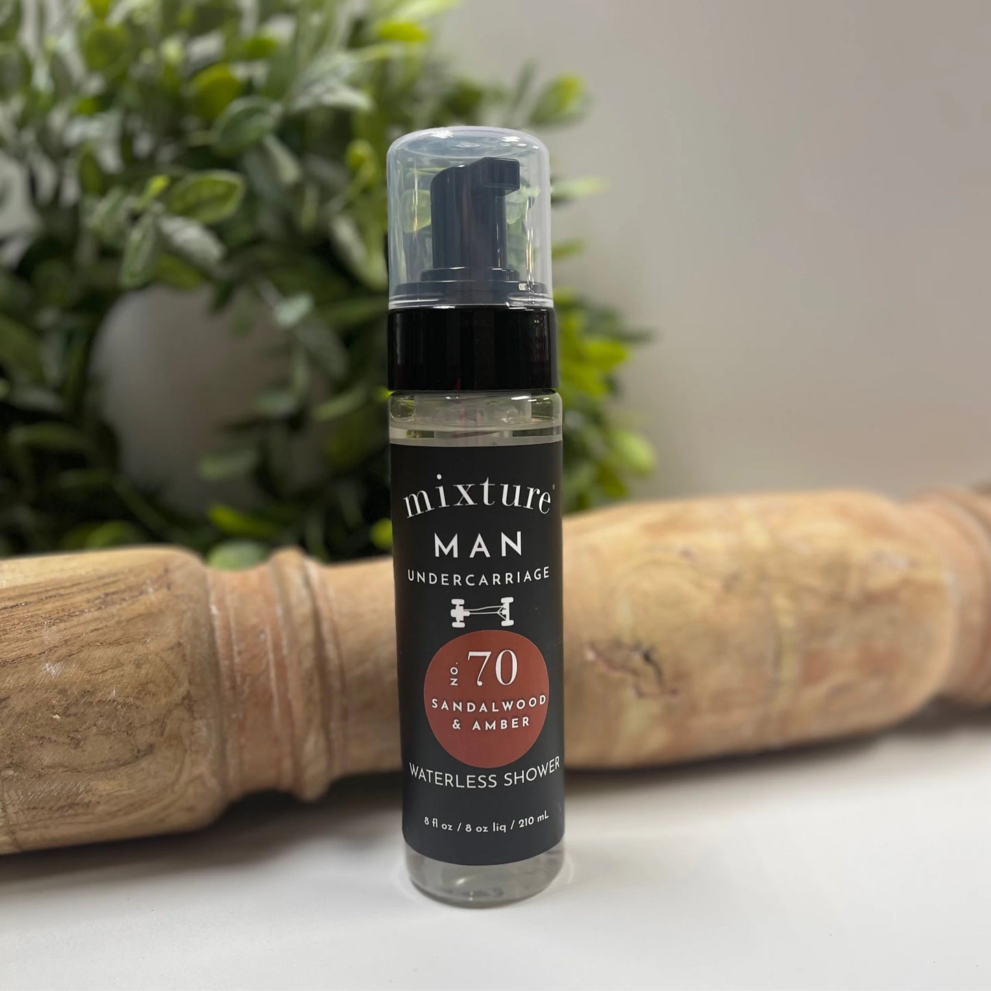 Mixture Man - Undercarriage Waterless Shower - No. 70 Sandalwood & Amber