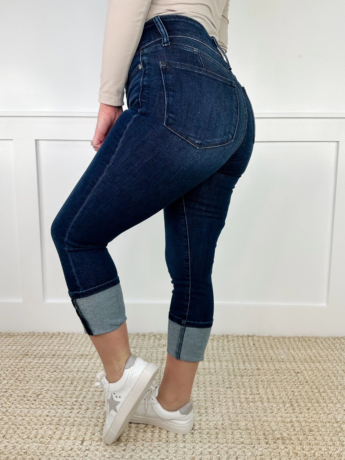 Judy Blue High Waist Double Button Waist Band Capri (Plus)