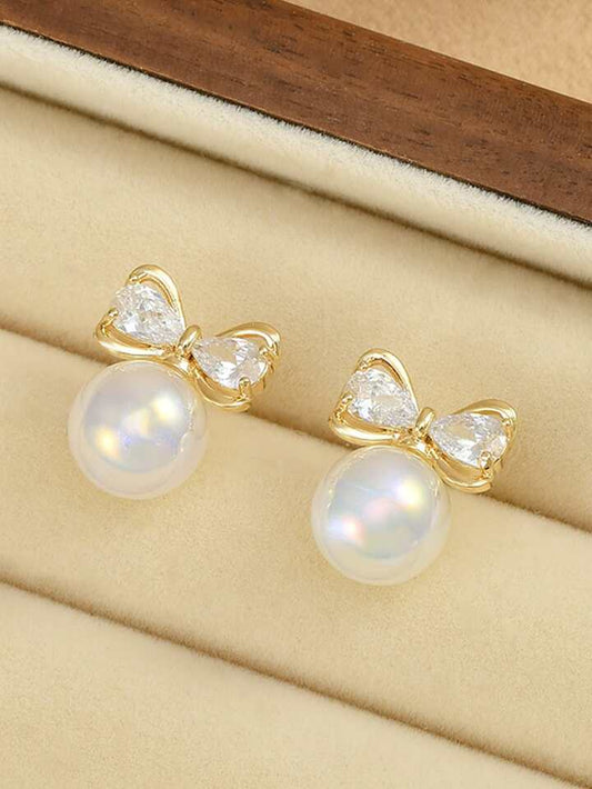 Gold Bow and Pearl Studs