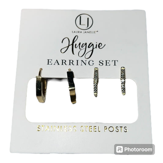 Huggie Earring Set