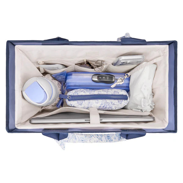 Case-Mate: French Vanilla Organizer