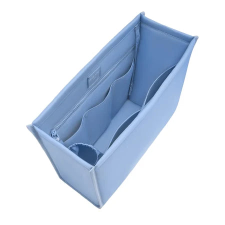 Case-Mate: Medium Carolina Blue Organizer