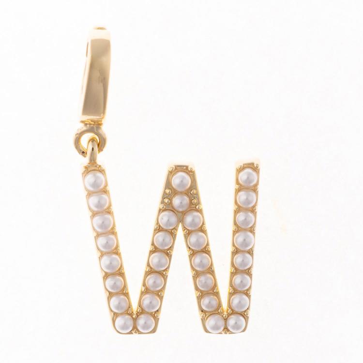 MM - Avery Initial Charm